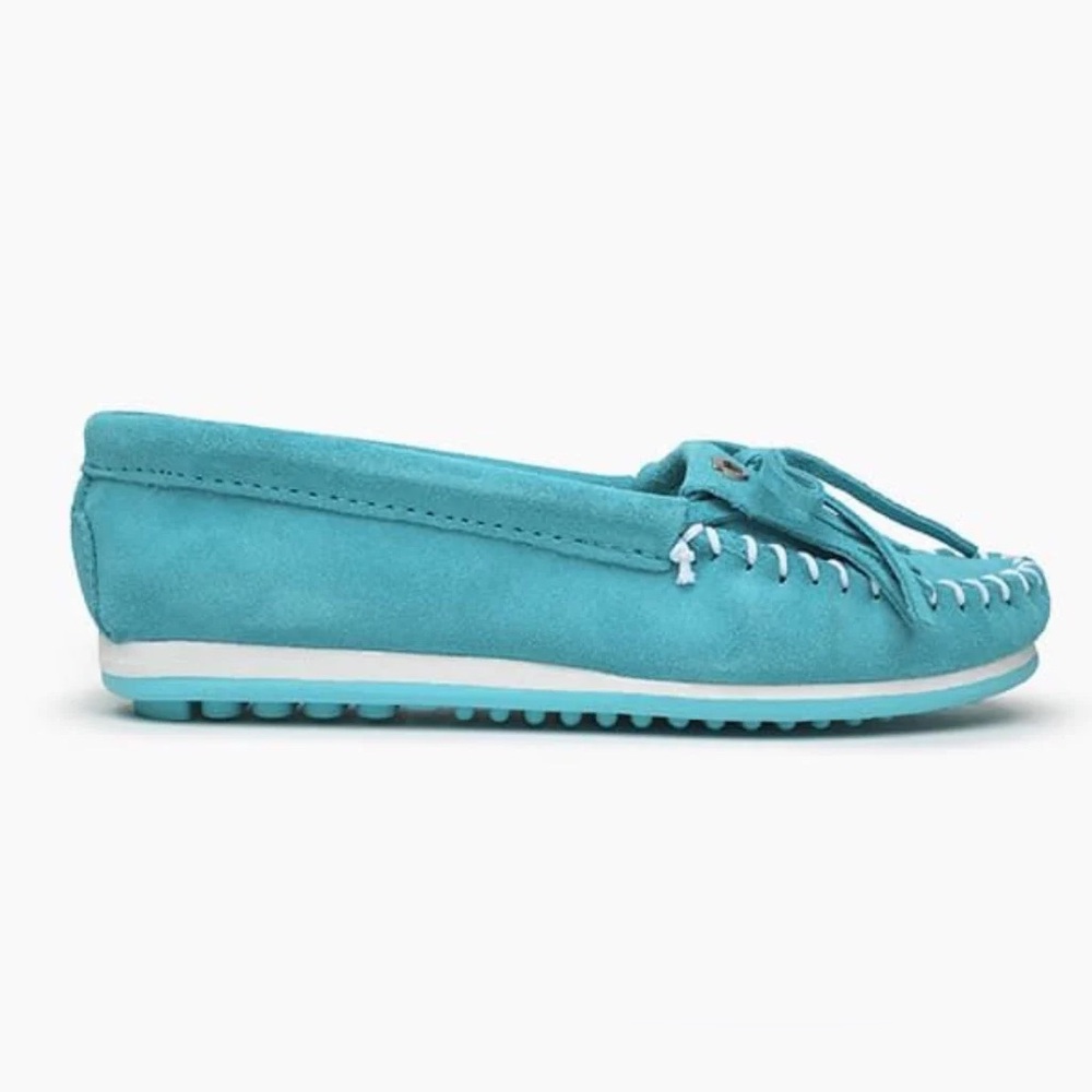NIB - Minnetonka Moccasin- Women’s Kilty - Size 7.5 (fits like 8)